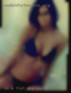 I'm that are swingers a freak and super horny.